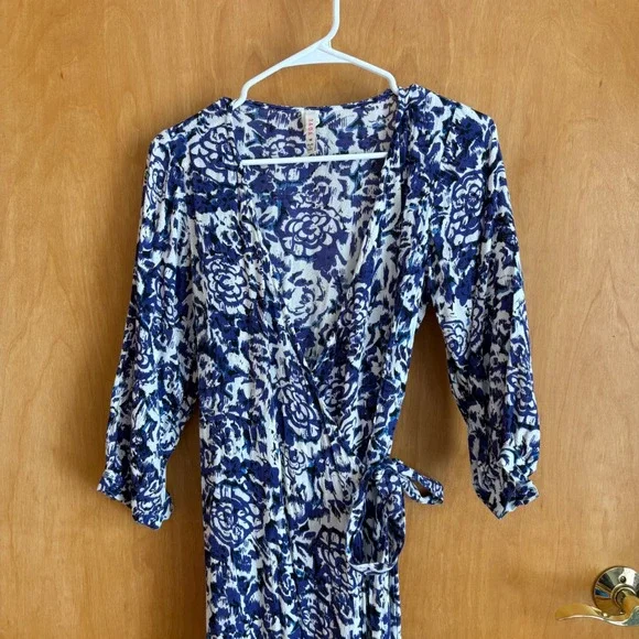 Raga Womens Blue White Floral Ikat Viscose Wrap Maxi Dress Size M 3/4 Sleeve - Picture 2 of 9